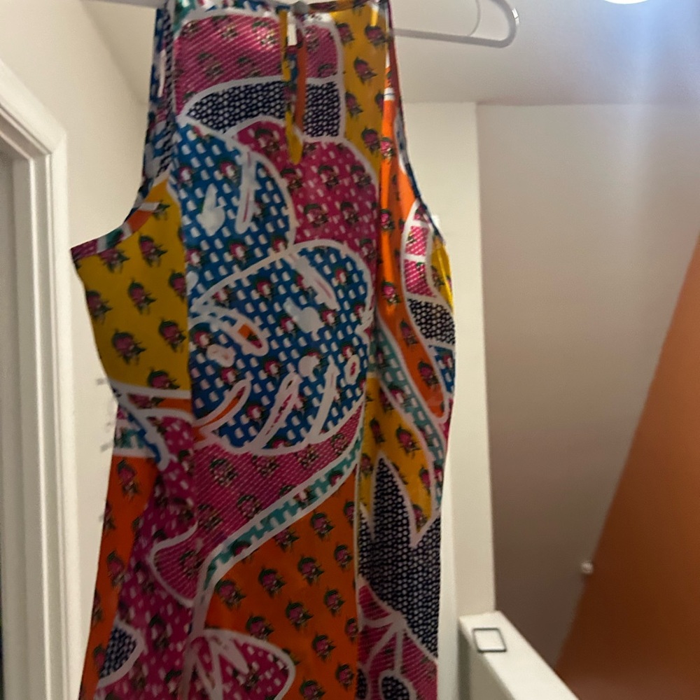 Beautiful Dress - Picture 3 of 3